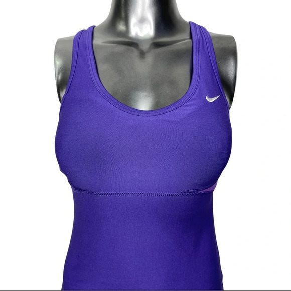 🛍️3/$40 Nike Dri Fit  Purple Racerback Tank Top Vented Built in Bra Size Small - Picture 3 of 5